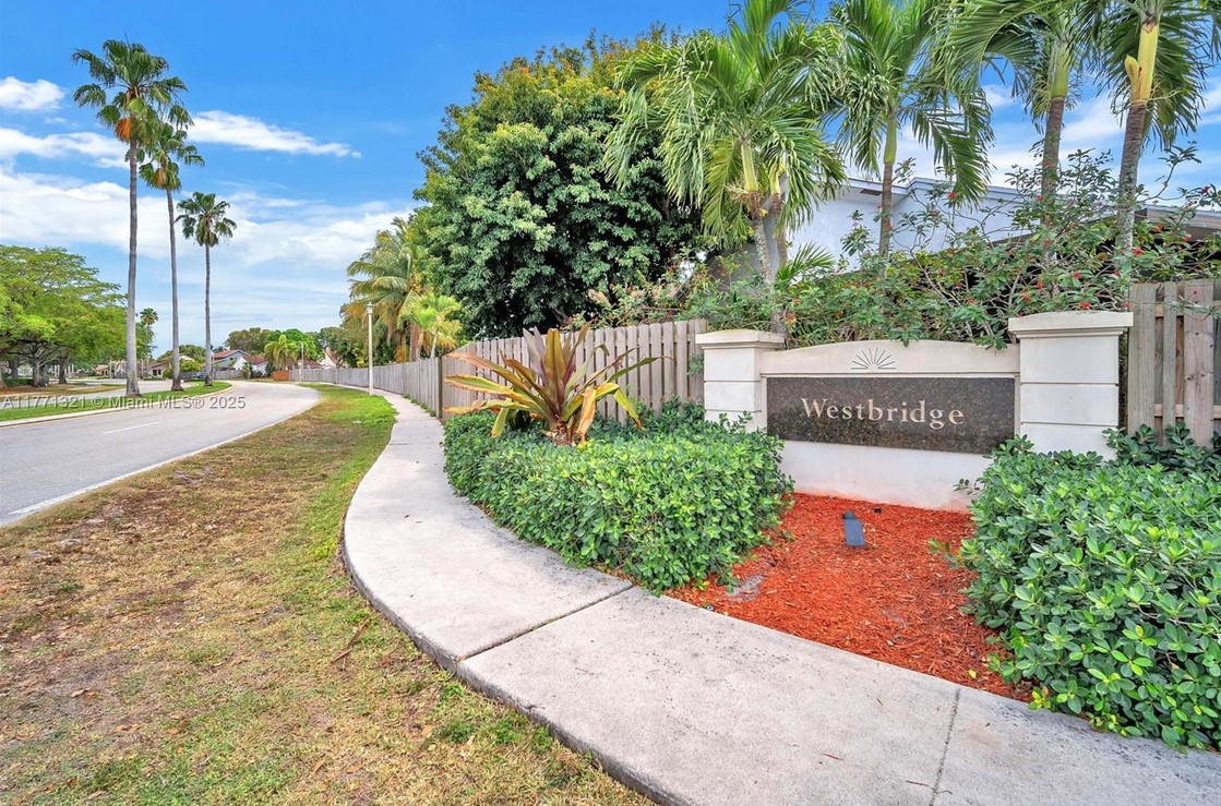 10630SunriseWestbridgel