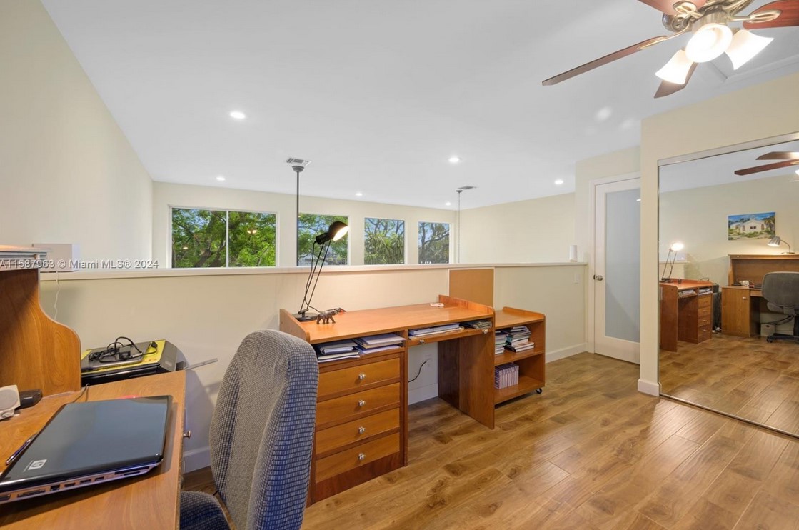 11235CoralSpringsHomeOffice2