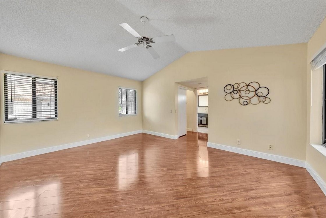 1883PlantationMasterbdrm