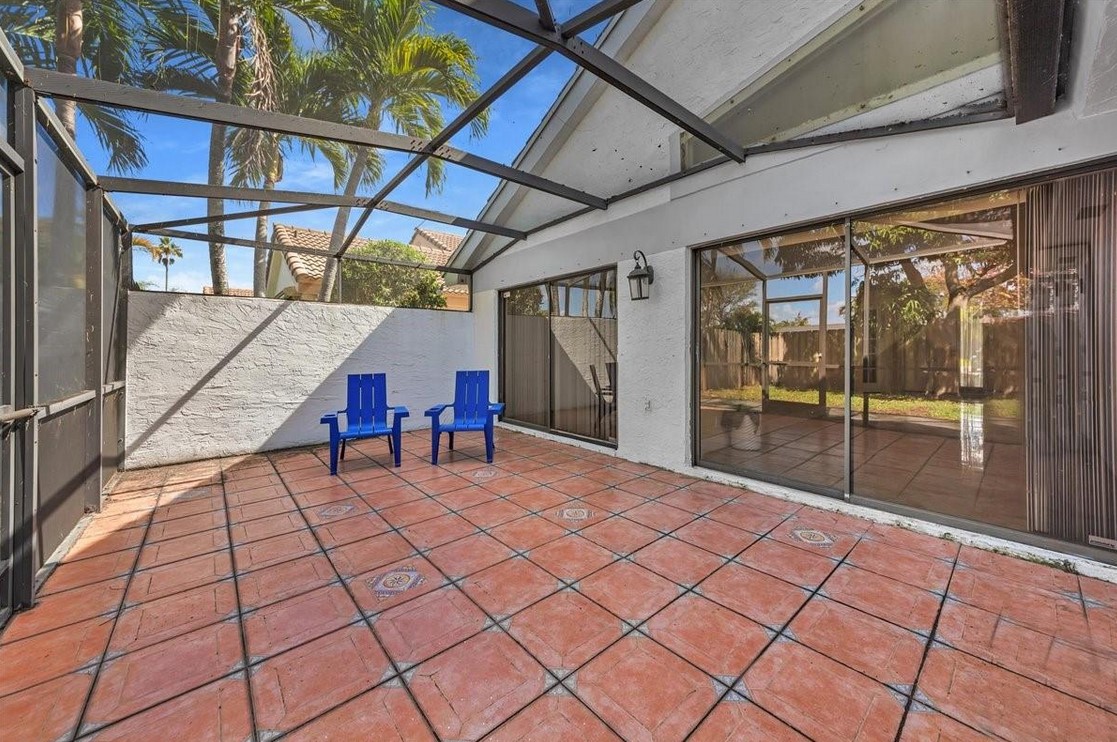 1883PlantationPatio3