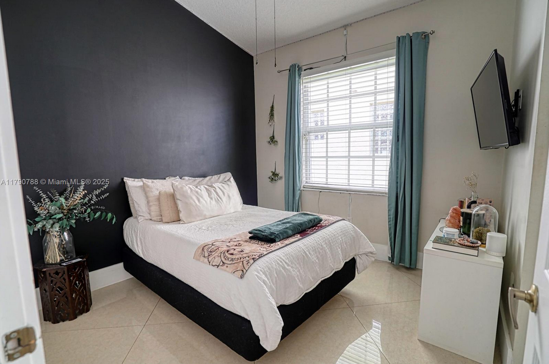 12363CoralSpringsRentalBedrm3