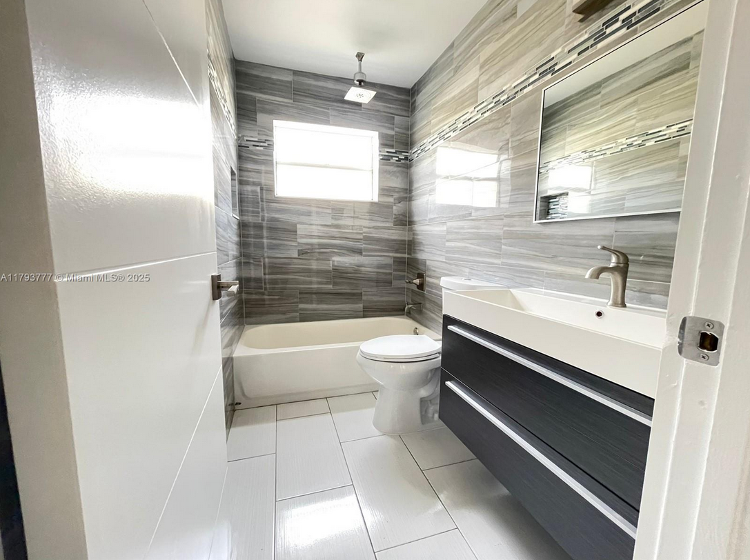 211SunriseRent2ndBath