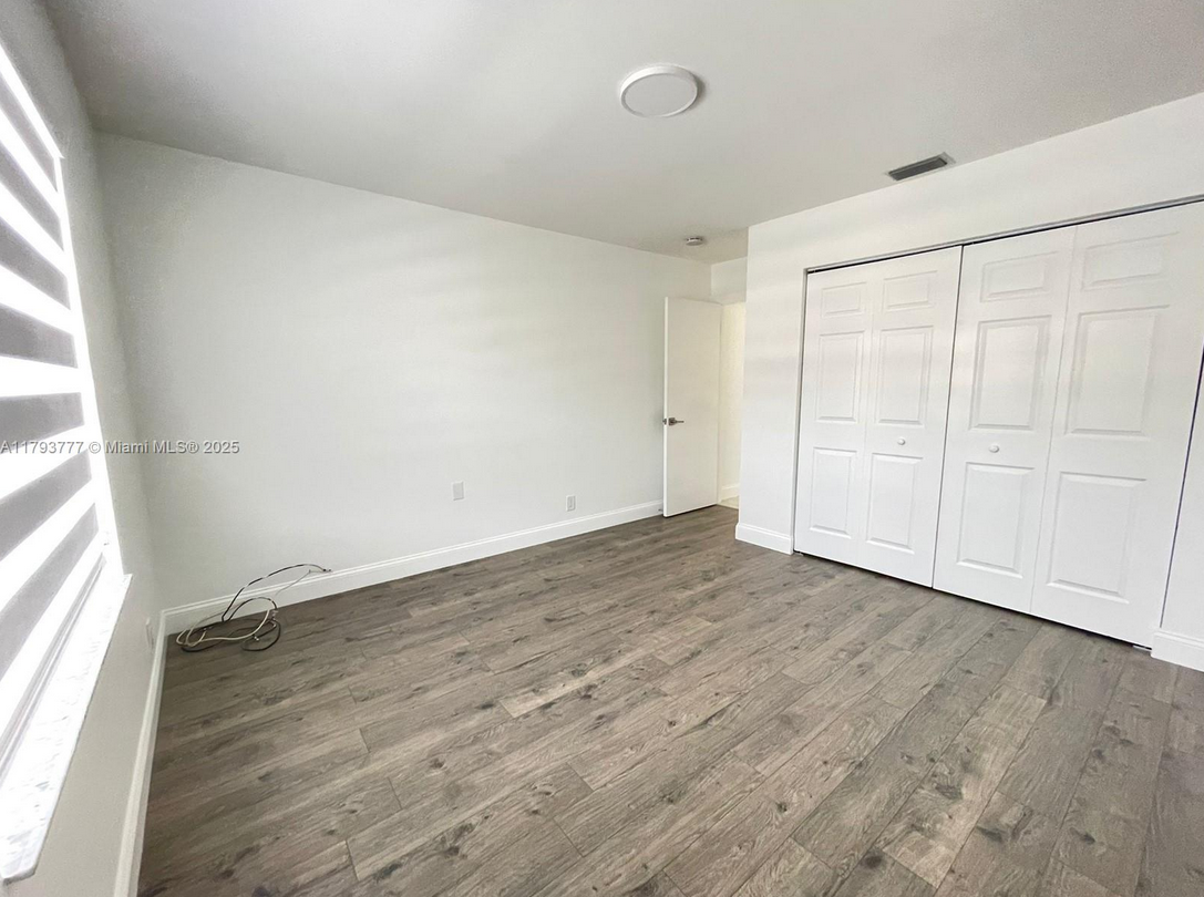 211SunriseRentBMaster