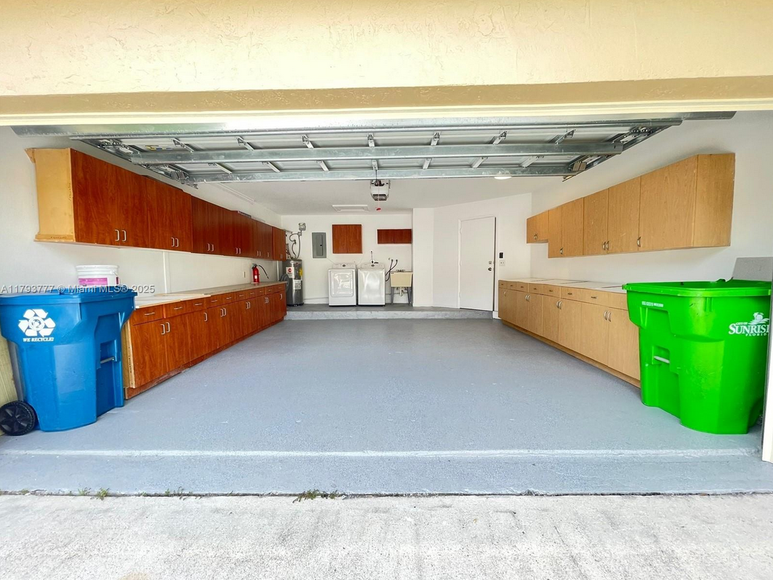 211SunriseRentGarage