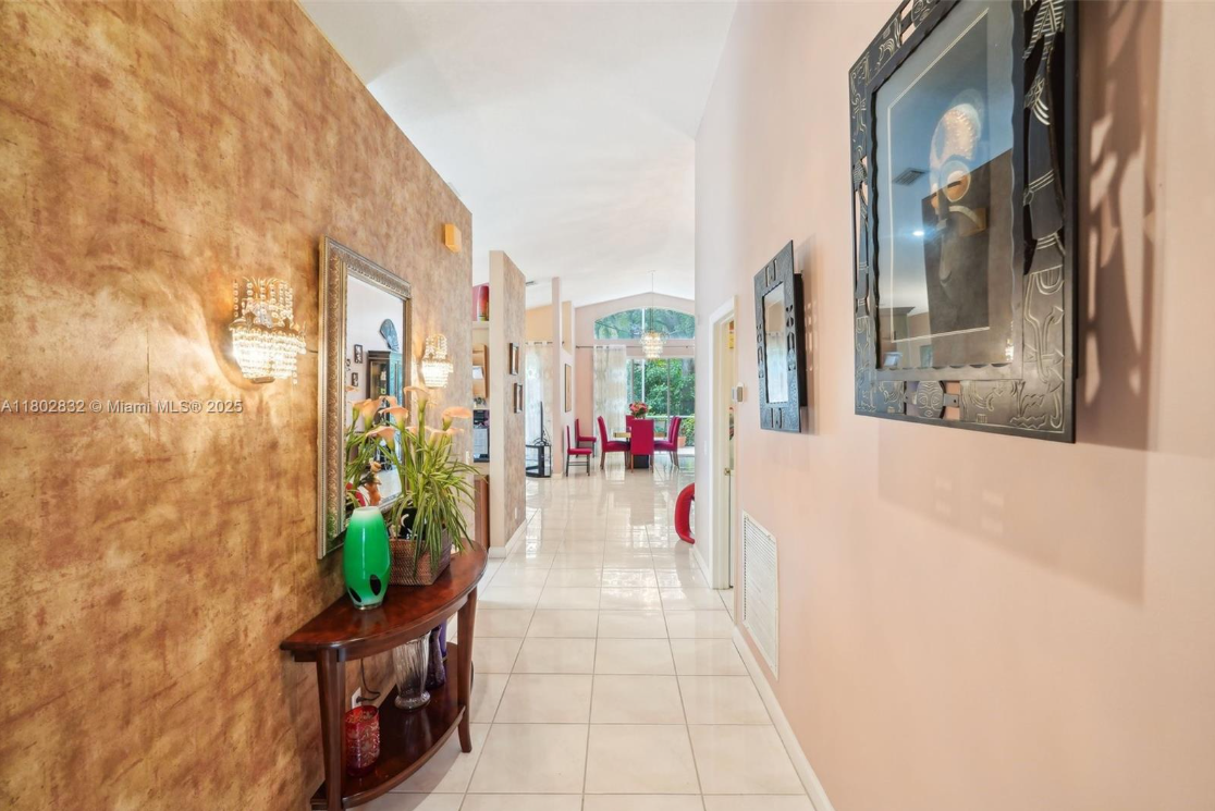 11672CoralSpringsFntDoor