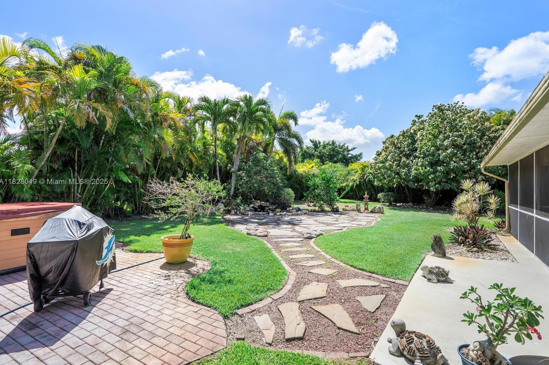 7306TamaracRearyard3