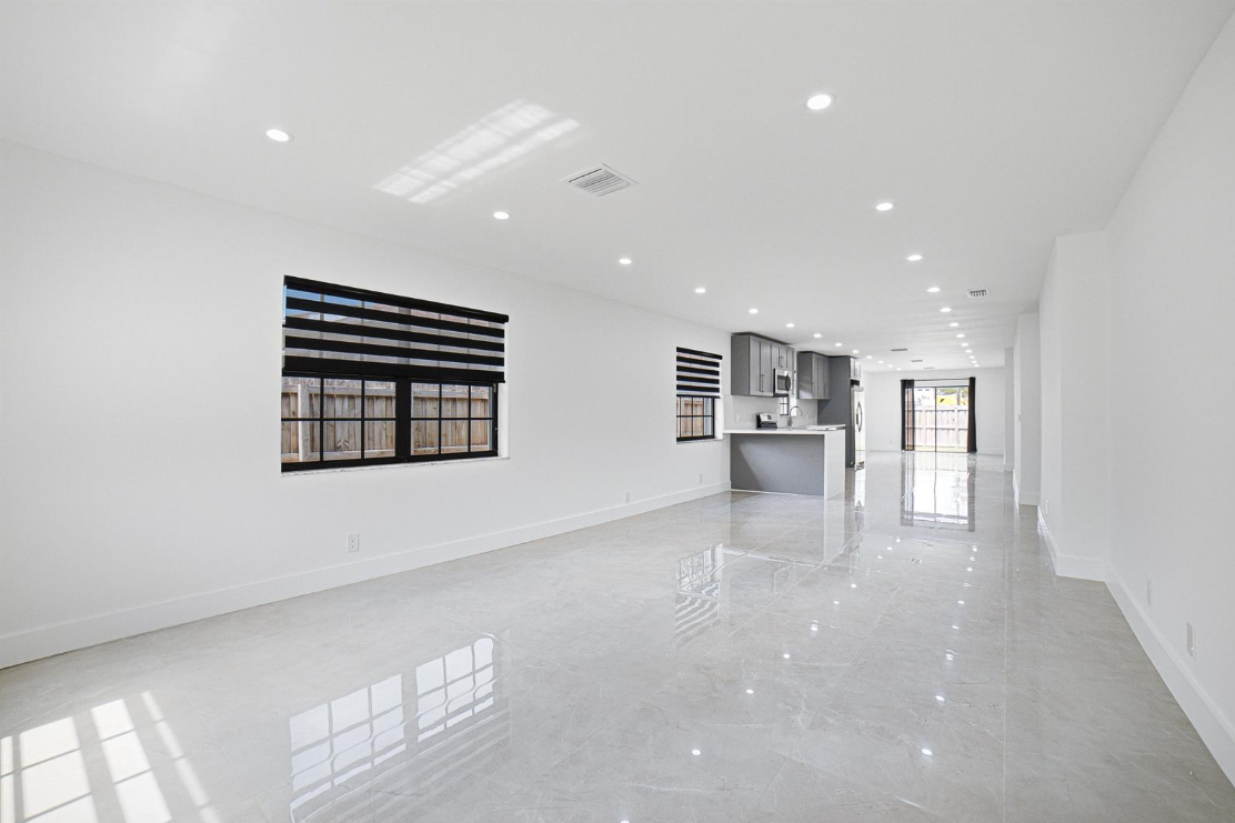 110DaniaLivingKitchen