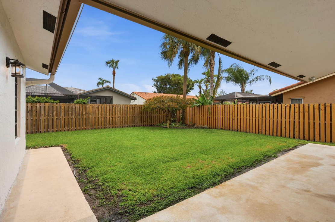 7909MargateBackyard5